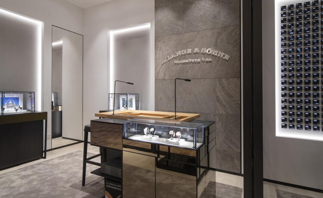 成都朗格手表售后維修中心